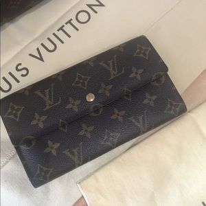 LV wallet
